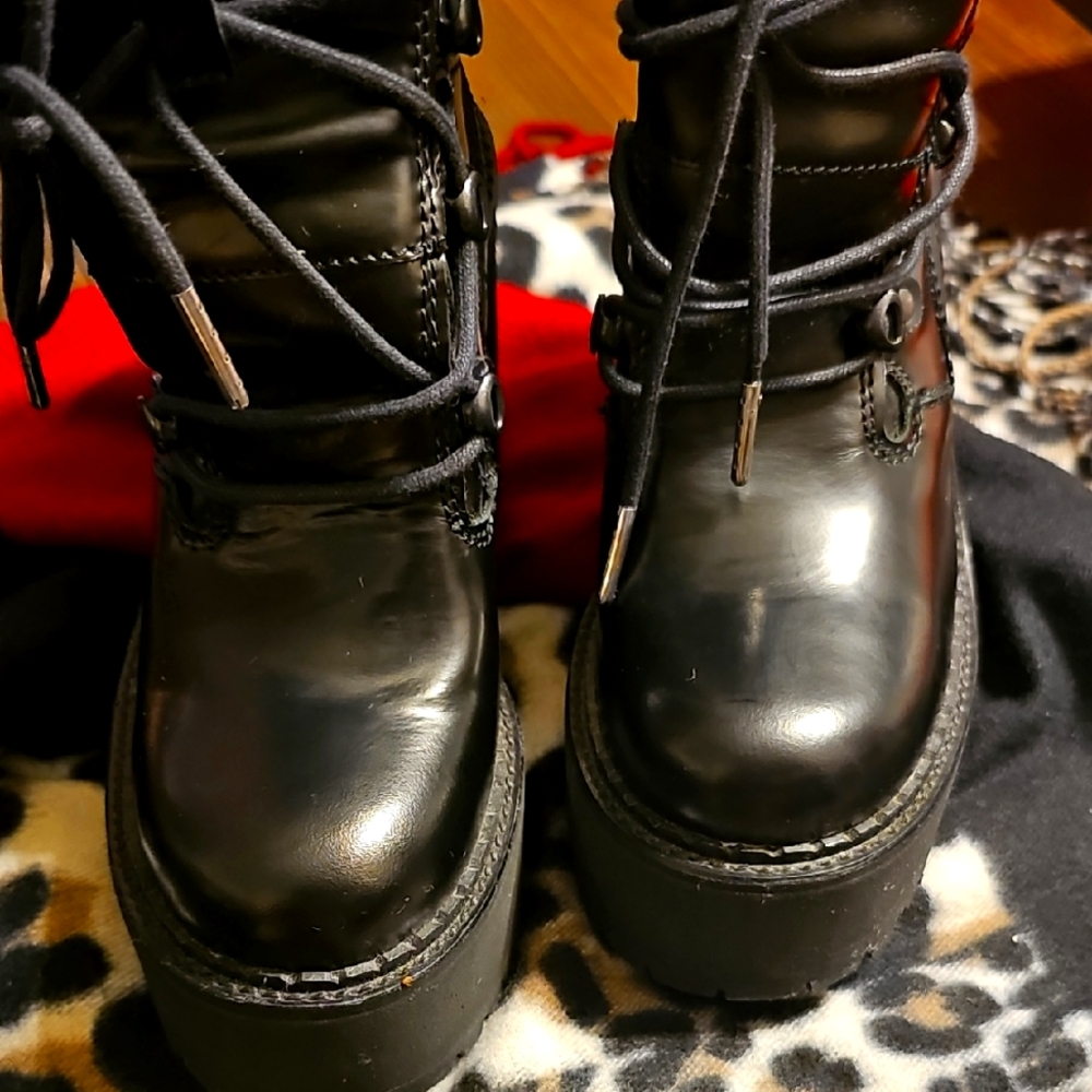 FENTY By Rhianna Platform Puma boots